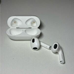 Apple AirPods
